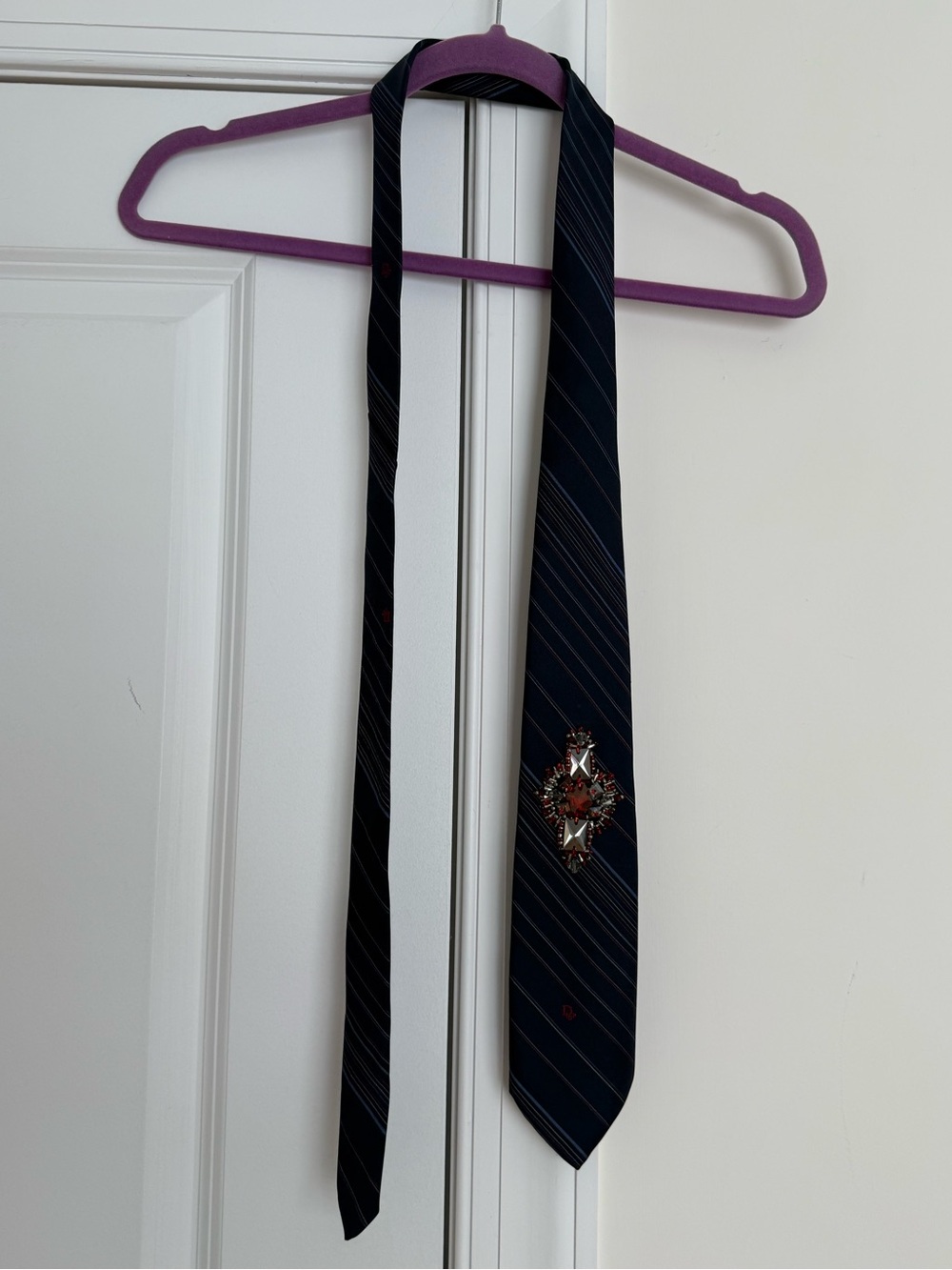 Dior Navy Blue Striped Silk Tie with Jewel Motif - Picture 4 of 8